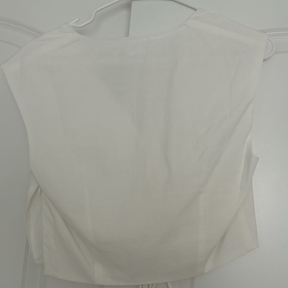 Show Po DEVAN WHITE TWO PIECE SET, Brand New with tags - Picture 6 of 9